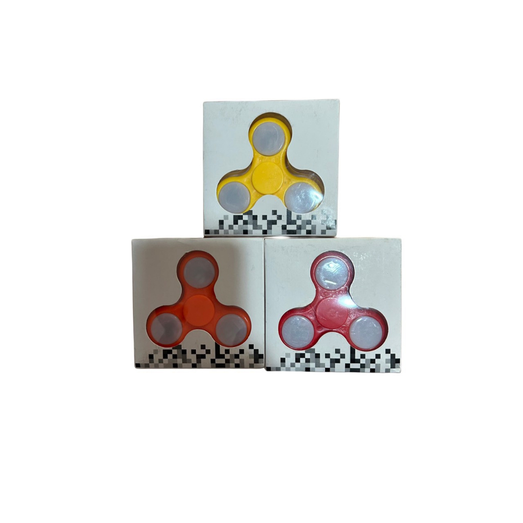 Con quay 3 cánh nhựa cho các bé