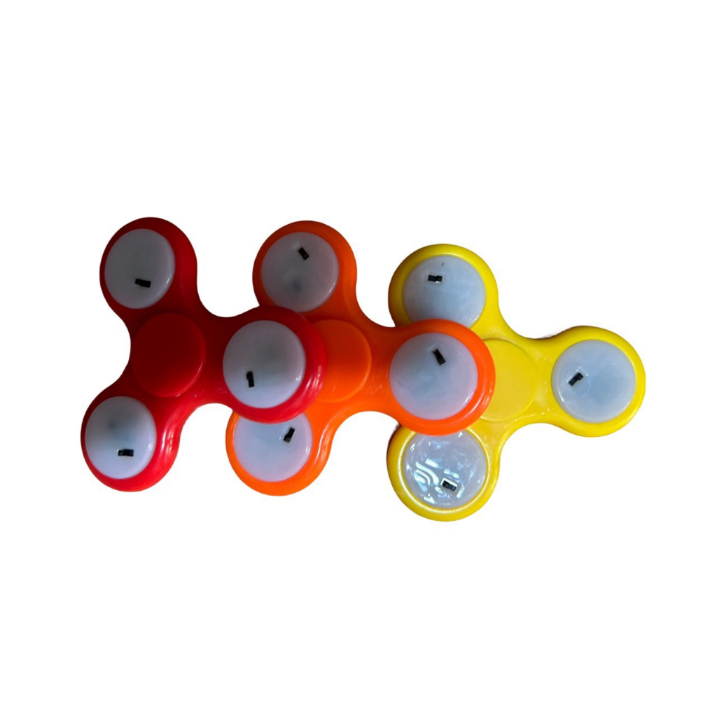 Con quay 3 cánh nhựa cho các bé