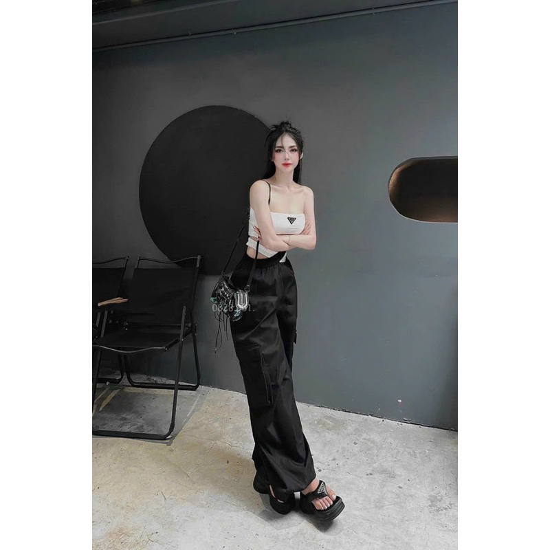 Set áo ống thêu logo kèm quần suông túi hộp - Bộ áo quây logo kèm quần suông kaki