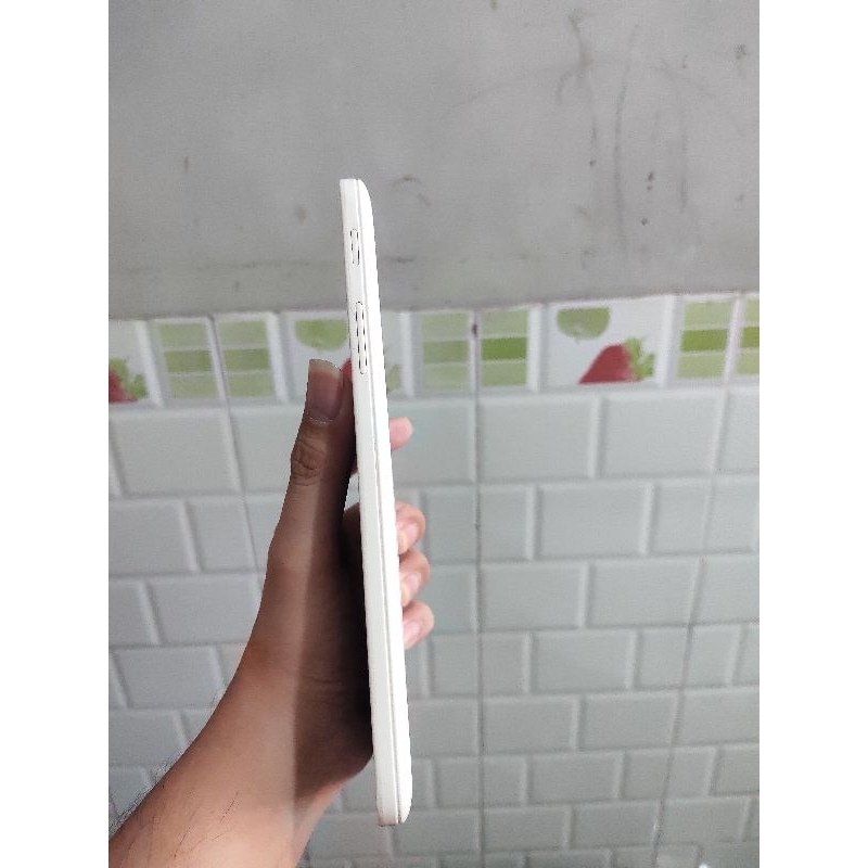 Xác điện thoại, máy tính bảng Samsung Tab 3 Lite T111 chữa cháy, cho trẻ nhỏ