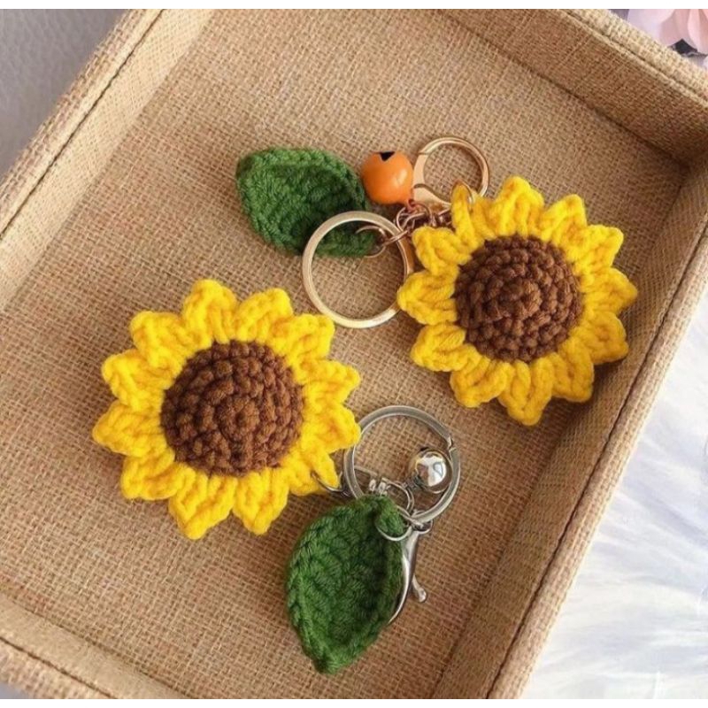 Móc khóa len hoa hướng dương handmade treo cặp sách , khóa xe siêu cute