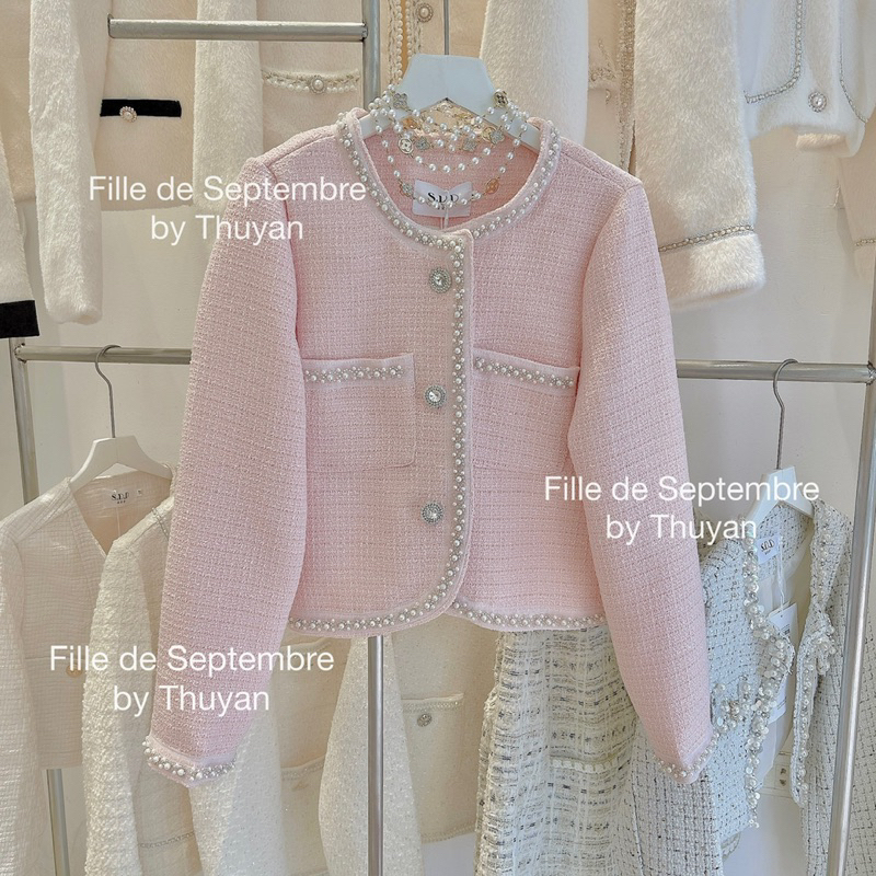 Áo khoác dạ tweed viền đính cườm ngọc khuy full đá phale QCC