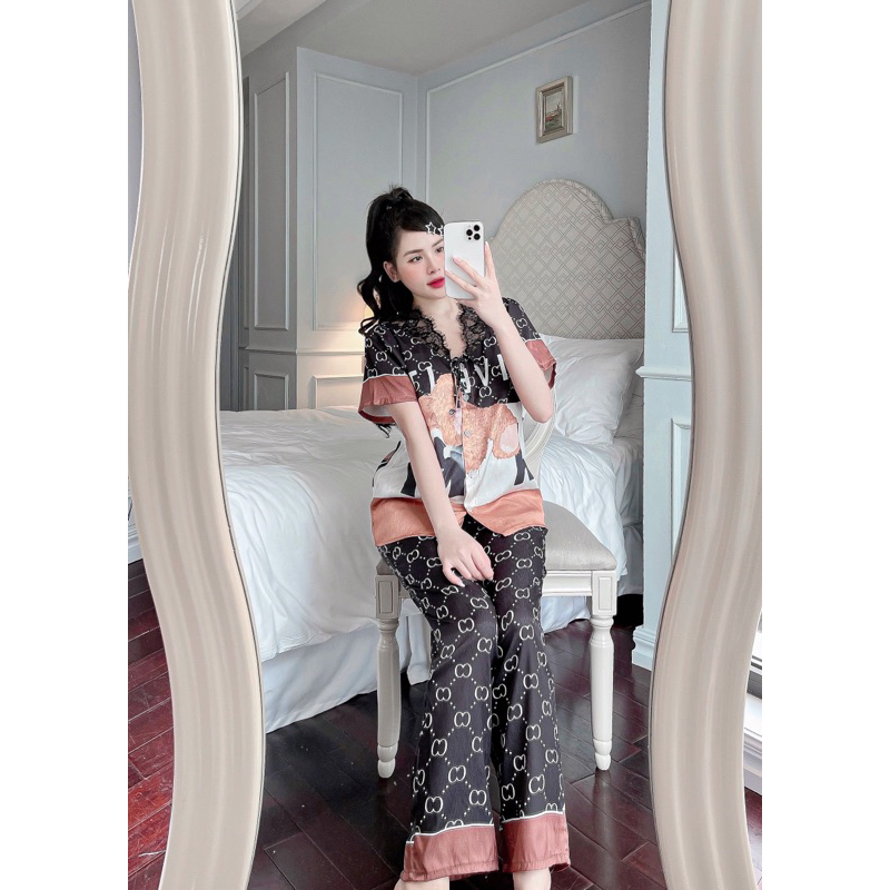 Đồ bộ mặc nhà lụa xướt