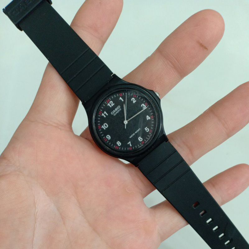 đồng hồ nam nữ si nhật hiệu CASIO dây nhựa ful đen phù hợp nam tay nhỏ với nữ tay to