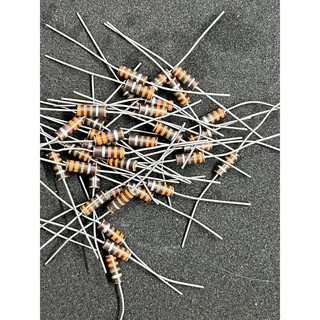 Điện trở màng carbon 330r 1/2w