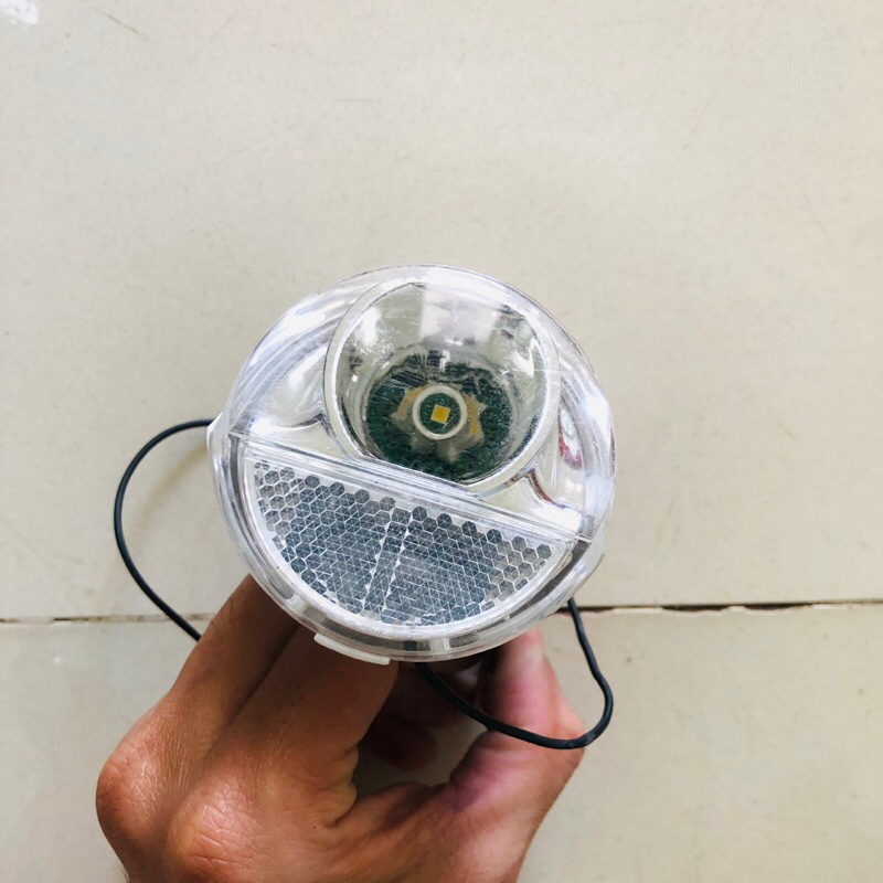 Đèn xe đạp, Đèn năng lượng Panasonic có cảm biến thích hợp với đùm năng lượng dynamo