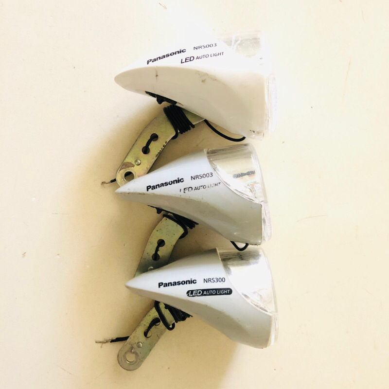 Đèn xe đạp, Đèn năng lượng Panasonic có cảm biến thích hợp với đùm năng lượng dynamo