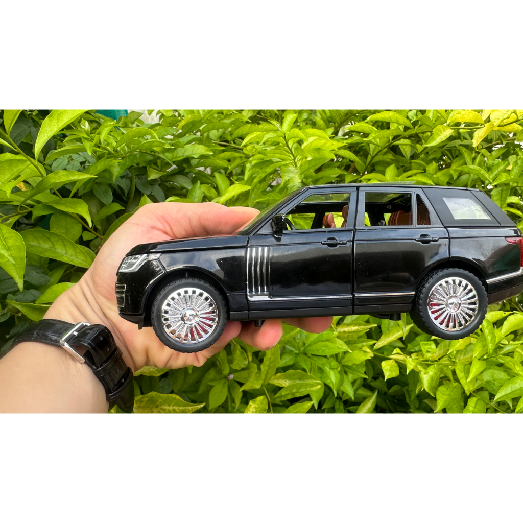 Mô hình xe Range Rover SUV tỉ lệ 1:24 hợp kim full tính năng âm thanh ánh sáng