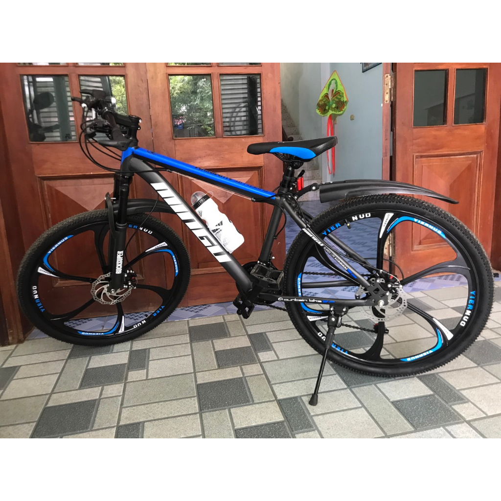 Xe đạp Mingu bánh 26inch ,đầy đủ màu sắc có kèm chắn bùn, còi, đèn phản quang, kệ để bình nước