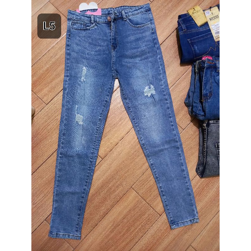 Thanh lý lẻ size quần jean new