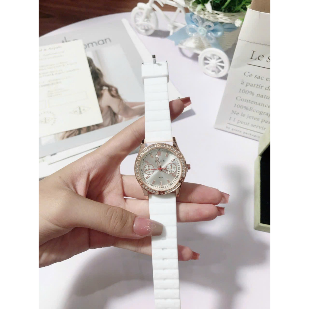 Đồng Hồ Dây Nữ Bolun Thiết Kế Mặt Kính bản To Cá Tính Năng Động