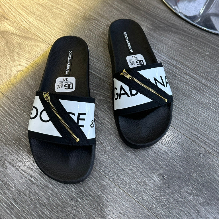 Dép Nam Quai Ngang hình khóa hót thời trang nhất 2023