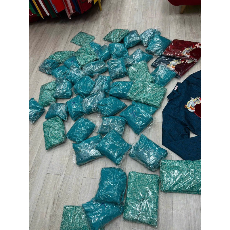 Áo dài Thanh liễu màu xanh