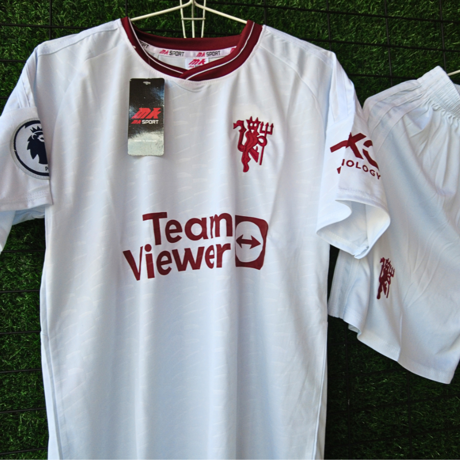 Quầnáo bóng đá MU trắng  23-24  - chất liệu thun lạnh cao cấp, không nhăn và không xù lông HUNGSPORT TN