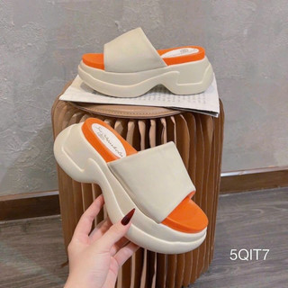 Dép quai ngang đế xuồng cao 7cm