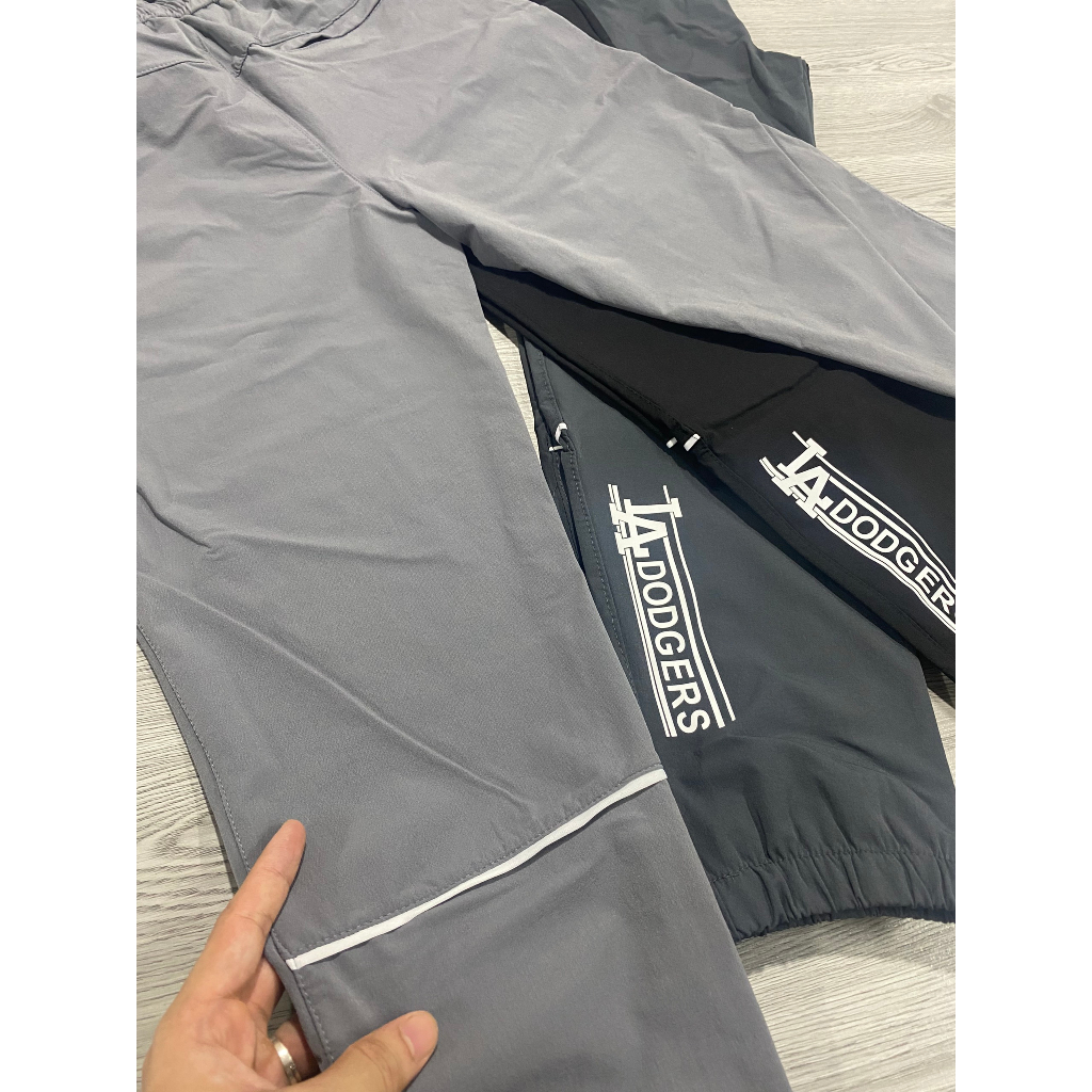 Quần Nam Thể Thao CAMAVINGA Cao Cấp Vải Gió Sần Co Giãn. Quần Dài Nam Thể Thao Cạp Chun Co Giãn