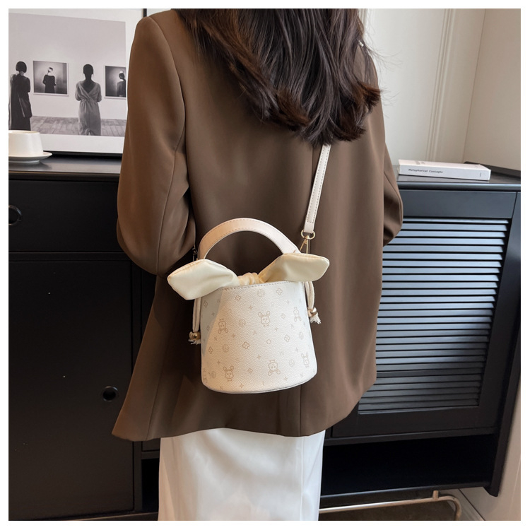 Túi Xách Nữ Mini MINGA Đeo Chéo Họa Tiết Hoạt Hình Thiết Kế Đáng Yêu Ngộ Nghĩnh Đi Chơi Nhiều Màu 5715