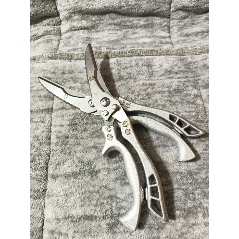 Kéo cắt xương gà GERMANY đức