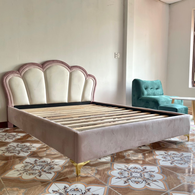 Giường ngủ bọc nệm kích thước 1.6m x 2m - Giường ngủ hiện đại - Giường ngủ công chúa bọc nệm vải Nhung mềm mịn
