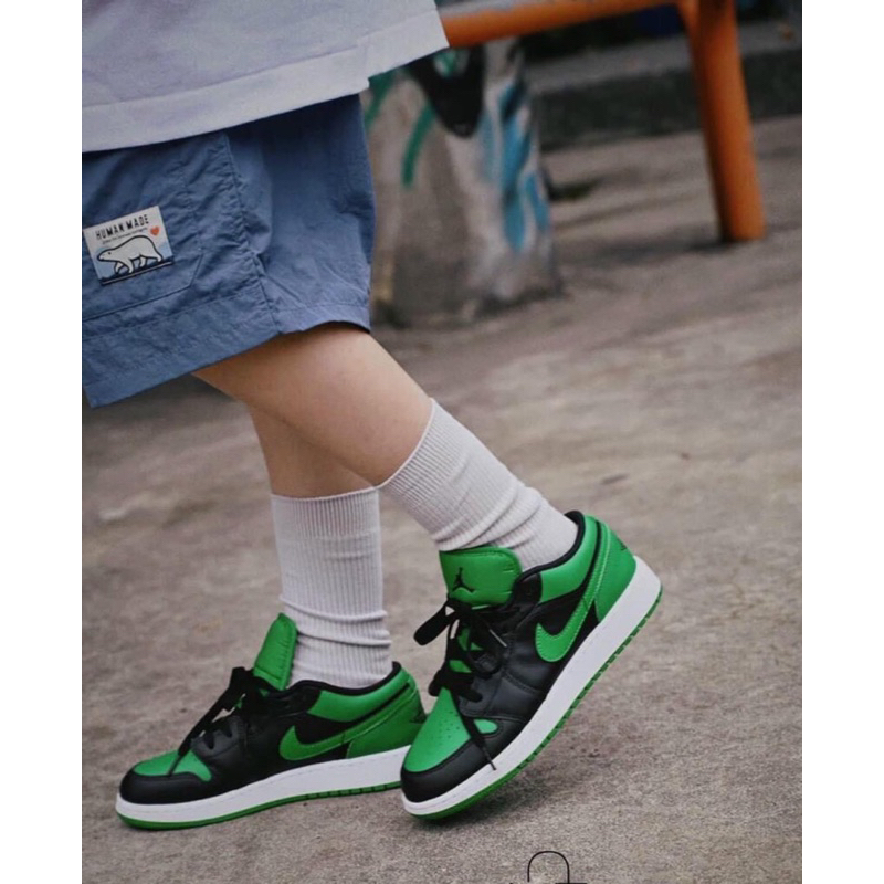 Giầy thể thao Ni.ke Air Jordan 1 Low Lucky 553560 065 Authentic Nhật bản