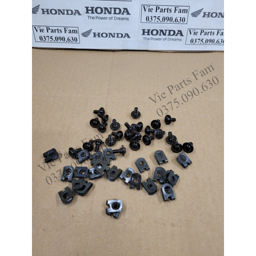 Ốc dàn áo Honda 5 ly ren nhiễn có ngấn dài 12mm