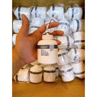 Móc khoá hộp đựng bột whey Ostrovit Whey Isolate