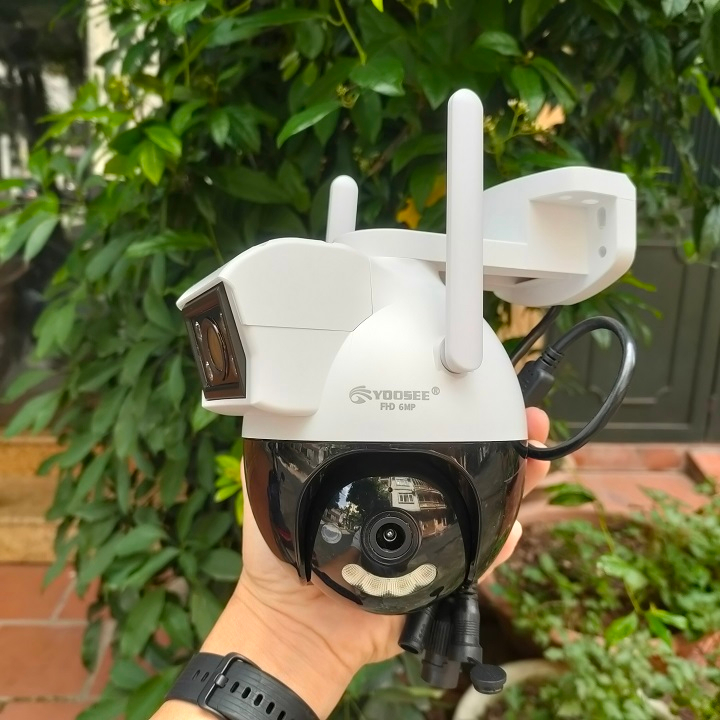Camera 2 mắt yoosee ngoài trời Ptz 8led 6.0Mpx quay quét 360 độ siêu nét, góc rộng, có màu ban đêm