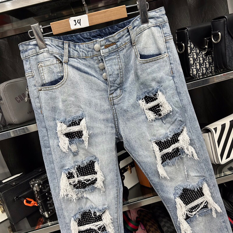 Quần jean xanh đính đá 4 cúc wash rách tua,quần bò amiri loang ống chân đính đá khâu viền phong cách boy phố