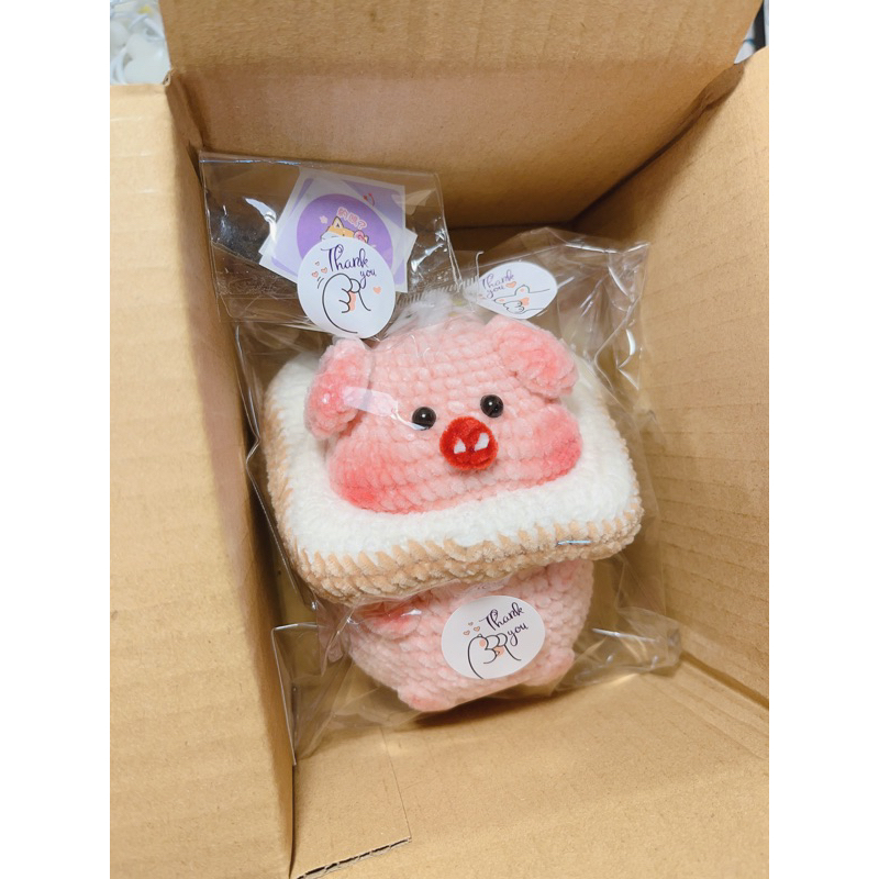 Móc khoá heo bánh mì len handmade xinh mụp