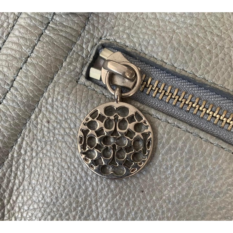 Thanh lý túi Coach da bò