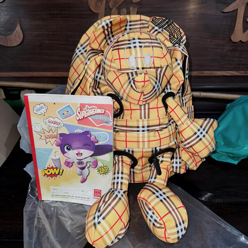 Balo MicKy Hoạ Tiết Kẻ