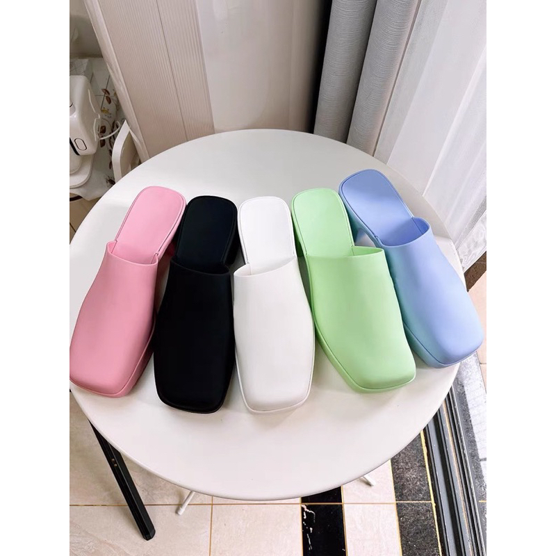 Sục guc.ci nhựa đúc mềm êm gót vuông 5p- Hàng QC fullbox