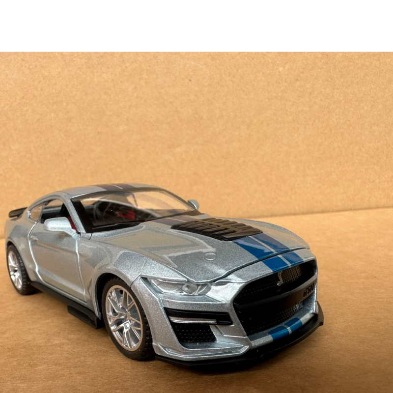 Xe mô hình xe Ford Mustang Shelby GT500 thể thao kim loại Tỉ lệ 1:32 Full tính năng Hiệu ứng ánh sáng và âm thanh