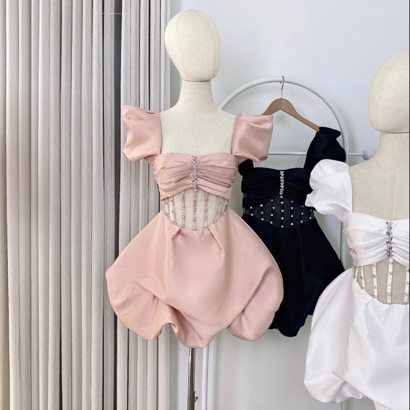 Váy tapta eo trong phối dây đá