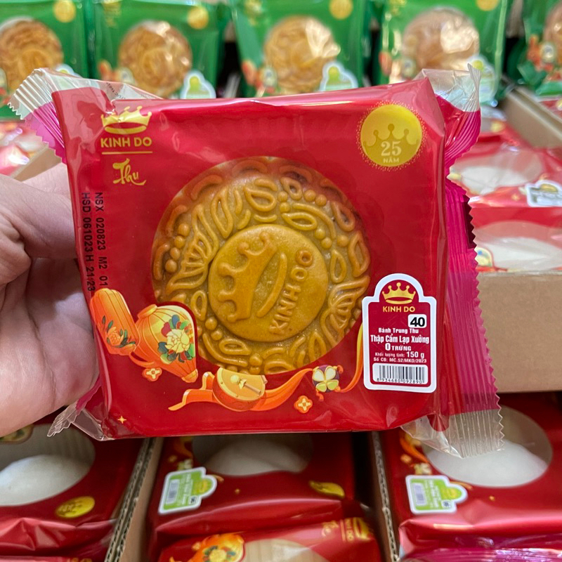 Bánh trung thu Kinh Đô 2023 ( kèm hộp + túi giấy )