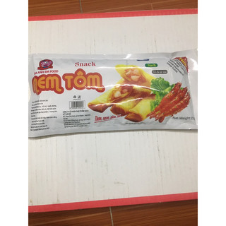 Snack nem tôm thơm ngon khó cưỡng