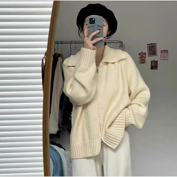 Áo khoác len cổ bẻ