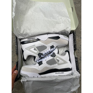 Giày thể thao AJ4 Military