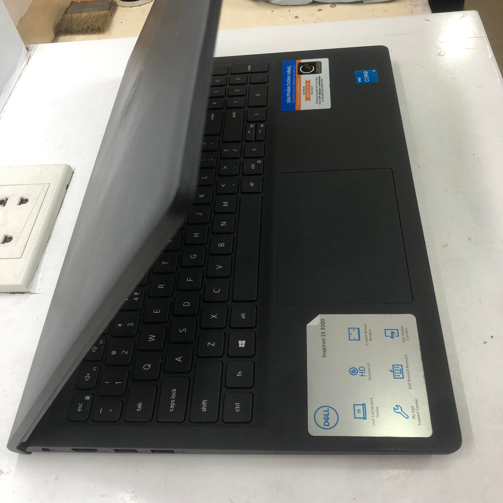 Máy Laptop Dell Inspiron 15 3511 Core i3 1115G4, 4gb ram, 256gb ssd, Vga Intel Uhd Graphics, 15.6 inch Full HD- Đẹp, Rẻ