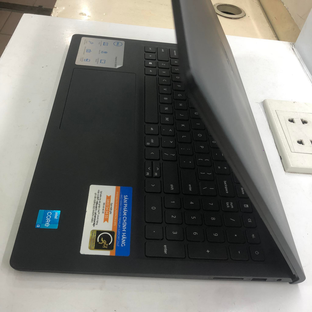 Máy Laptop Dell Inspiron 15 3511 Core i3 1115G4, 4gb ram, 256gb ssd, Vga Intel Uhd Graphics, 15.6 inch Full HD- Đẹp, Rẻ