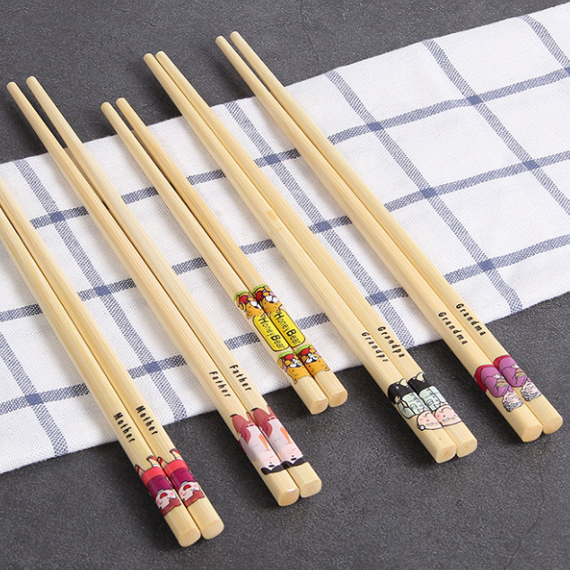Đũa gỗ cao cấp STAY ECO , đũa tre ăn cơm cao cấp in hình gia đình ngộ nghĩnh phong cách Nhật Bản