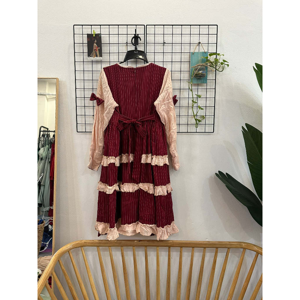 THANH LÝ  - Váy Lolita đỏ sọc