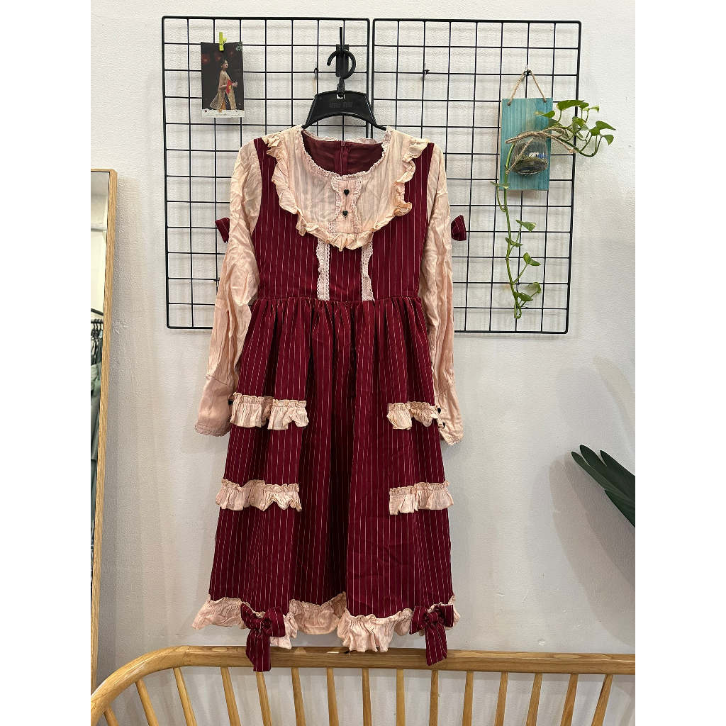 THANH LÝ  - Váy Lolita đỏ sọc
