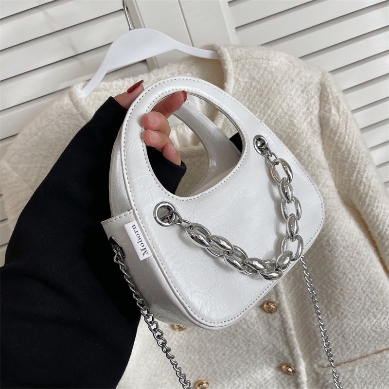 Túi Xách Nữ Đeo Chéo Túi Cầm Tay Dáng Cứng Phối Xích Sang Chảnh QG Store