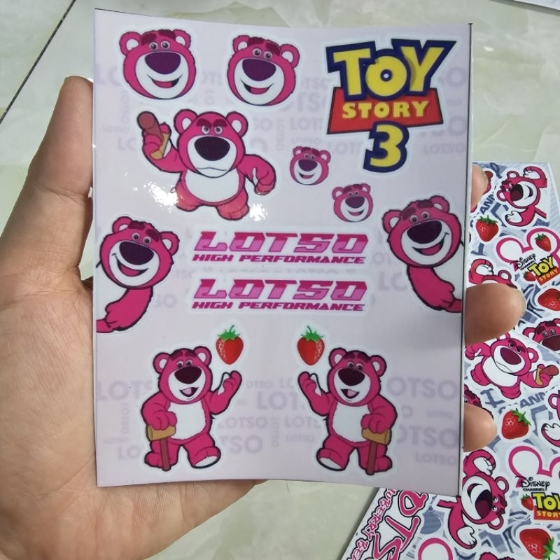 Combo tem logo sticker gấu dâu lotso mini dán trang trí biển số xe máy