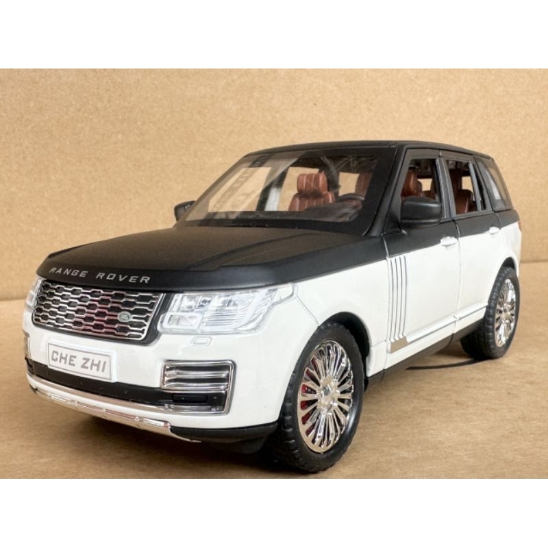 Mô hình xe Range Rover SUV tỉ lệ 1:24 hợp kim full tính năng âm thanh ánh sáng