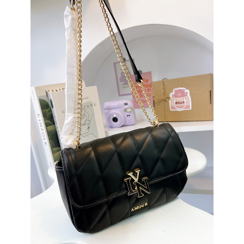 Túi L Y N Sang trọng