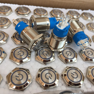 Công tắc có đèn led 12V