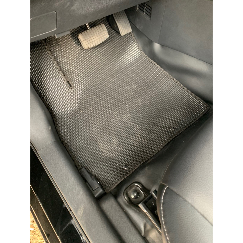 Thảm PVC lót ghế lái Mitsubishi Xpander