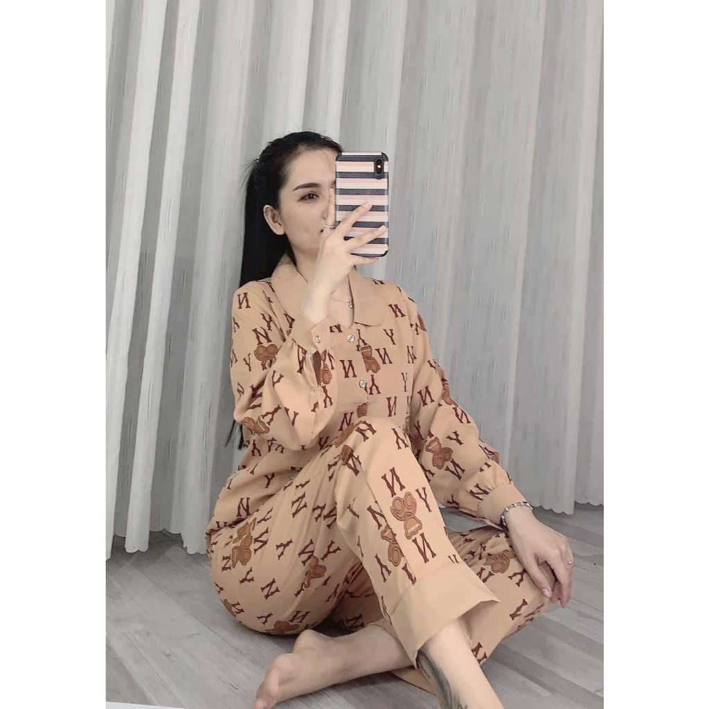 Bộ Pyjama Dài Tay - Giấc Ngủ Mềm Mại và Phong Cách Tươi Sáng - BNL34